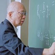 坐在房间里等灵感，就能解决所有问题？丘成桐：完全是胡扯八道！