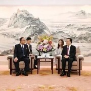 信长星刘小涛会见朝鲜江原道代表团