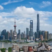 前三季度上海GDP43306.62亿元，同比增长5.5%