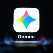 四个Gemini智能体自主通关《我的世界》，27小时击败末影龙