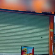汉堡店员工校园骑车送餐撞伤女生致其十级伤残，当事女生：已接受赔偿方案