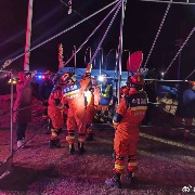 那曲巴青发生7.0级地震，西藏自治区党委书记连夜抵达灾区医院看望受伤群众