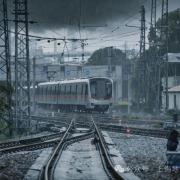 受台风“蔷琵”影响：上海地铁视情调整高架地面段列车运行