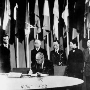 历史上的今天｜1945年10月24日，《联合国宪章》生效，联合国正式宣告成立