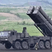 日本在“利剑”演习中展示远程导弹，系首次投入大规模演习