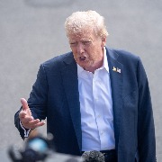 美国中期选举最后冲刺，特朗普悬赏100万美元抓选举舞弊