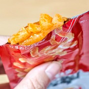 零食手记｜一株魔芋，如何长成“人类猫条”