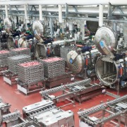 销量增长9.74%，双汇发展三季报释放结构向好信号