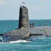英国三艘战略核潜艇同时出海，海军人士认为“不同寻常”