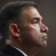 美军中央司令部司令罕见亲自向特朗普简报，对伊朗军事行动选项摆上桌面？
