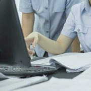 反跨境腐败法草案拟二审：强化商业秘密与个人信息保护
