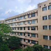 长沙民政职院回应“标本摆拍”：全面整改，修订实训标本管理办法