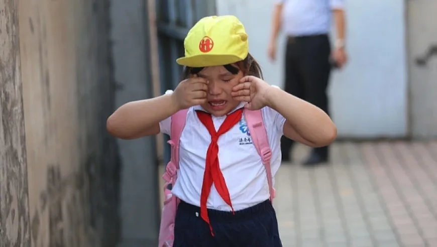 开学一个多月还“缓不过来”，孩子是真的不想上学吗？