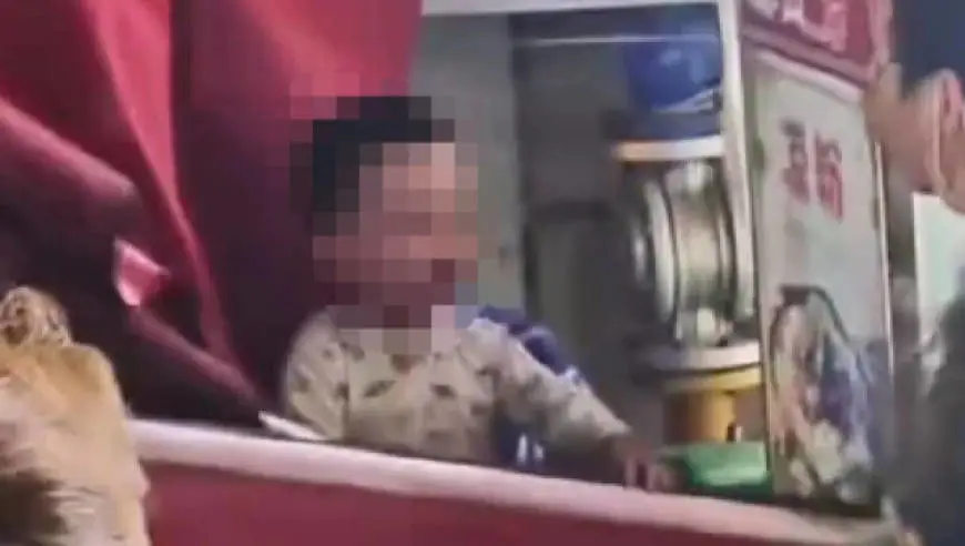 目击者回应男童10楼坠下向旁人求抱抱：大家都不敢抱，怕有内伤