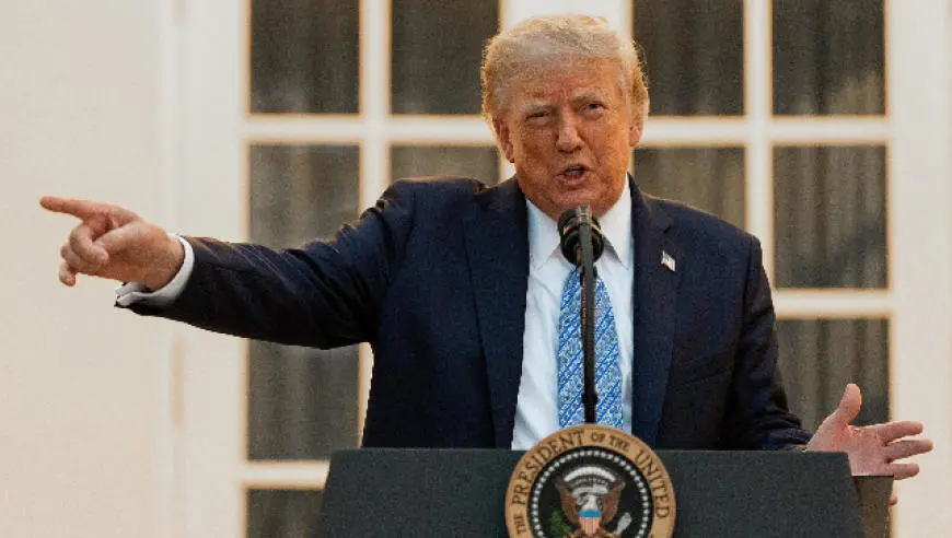 CNN火力全开：中期选举临近，特朗普举动越来越滑稽
