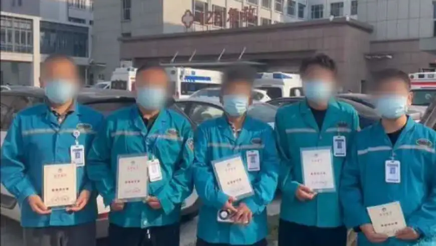 “最美逆行者”救护车司机工作13年，因拒转劳务派遣被辞退；医院拒不整改被罚，司机恢复工作必须签第三方