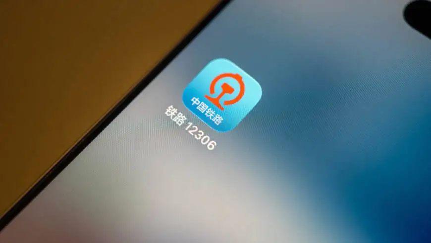 官宣：老年人买火车票，优惠措施再优化