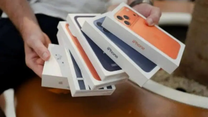 报道：苹果折叠屏iPhone日产量仅“几百”台，开售初期或供应紧张