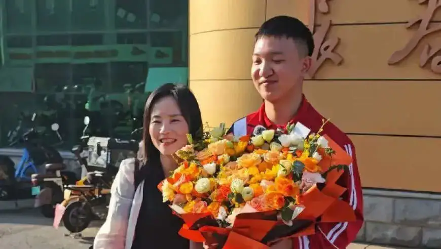 “山西挖眼案”受害男孩郭斌赴长春大学报到，此前特殊教育高考721分，全国同专业第一
