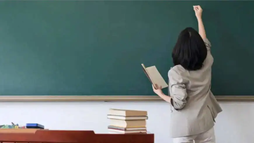 教了11年小学数学，转岗初中语文