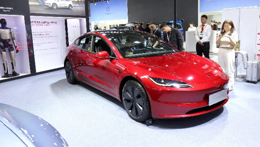 特斯拉中国购车政策大调整：“5年0息”方案首付最低3.99万元，Model 3“尾款立减”升至1万元，Model Y优惠缩水3000元