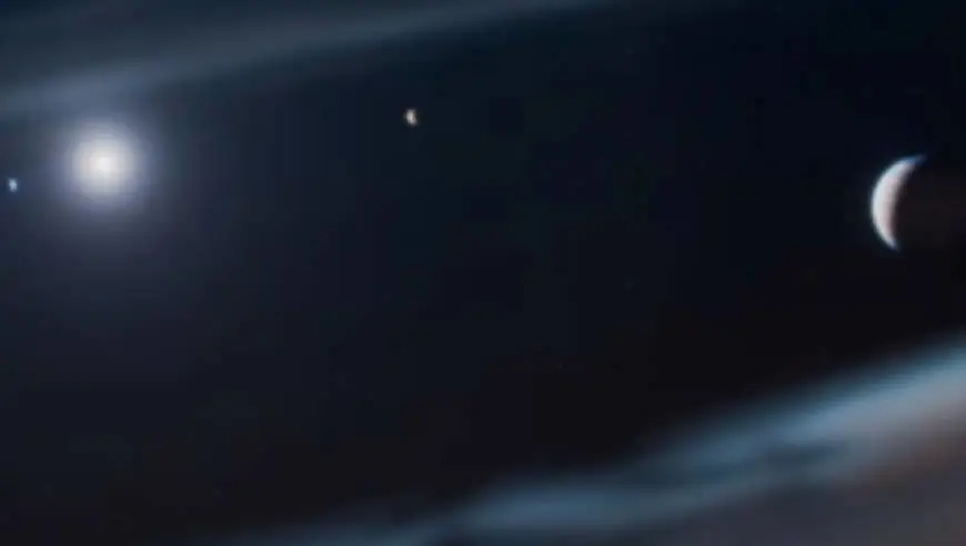 天文学家：首次探测到来自太阳系外行星的无线电信号