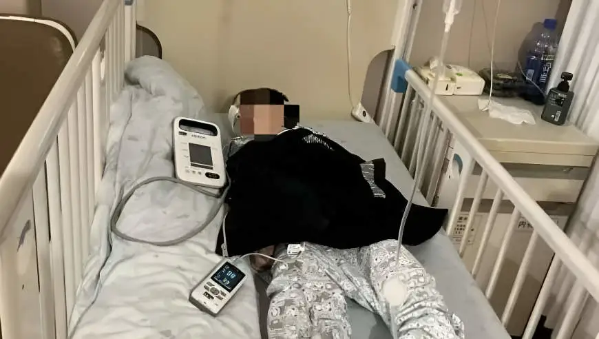 6岁男童除夕西昌旅游遇横祸：看烟花被炸伤右眼，几近失明；划定燃放点，却找不到负责部门