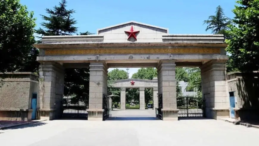 又一所军士学院，正式成立