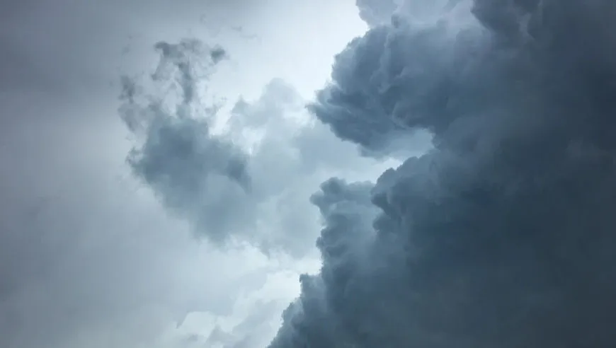 双预警齐发！这些地方将有10级以上雷暴大风，主要影响时段