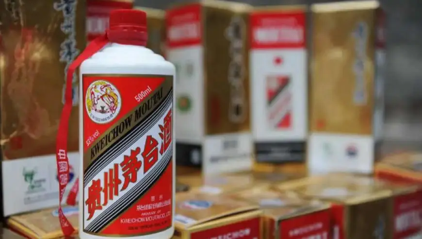 茅台自营店限购：个人购500ml飞天茅台年度限购5箱，企业年度限购50箱