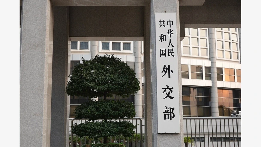 中国军队正当合理！中方正告菲方立即停止侵权挑衅