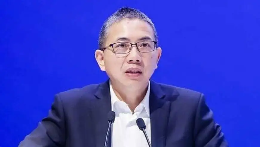 彭文生履新上海交通大学上海高级金融学院，任高金智库首席经济学家