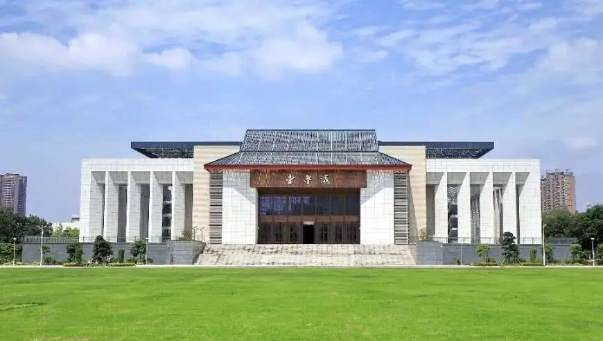 广西大学深夜通报