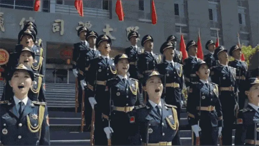 热血沸腾！“中国排面”高唱强军战歌