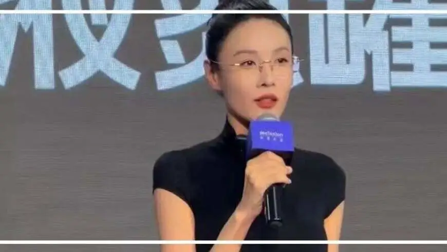 女演员转行做AI，仅花半年做出3个产品，却被质疑“在演戏”