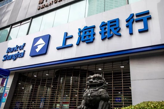 上海银行中报：利润增长缓慢，规模扩张赚的钱都去哪了？
