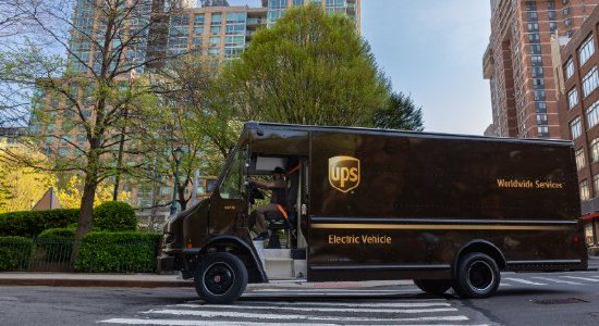 UPS宣布超20亿美元投资，强化国际、医疗与供应链物流网络